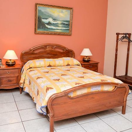 Hotel Olimpico En Quevedo Buitenkant foto