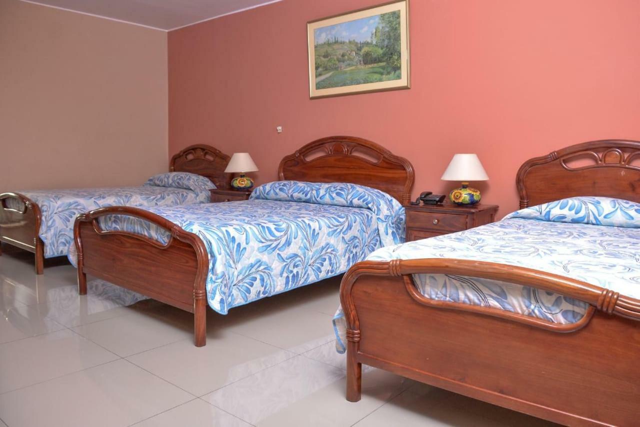 Hotel Olimpico En Quevedo Buitenkant foto