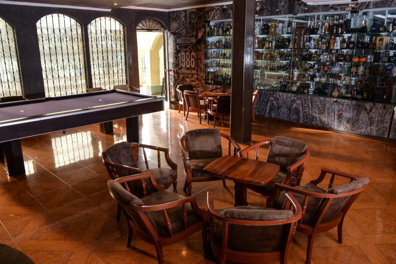 Hotel Olimpico En Quevedo Buitenkant foto