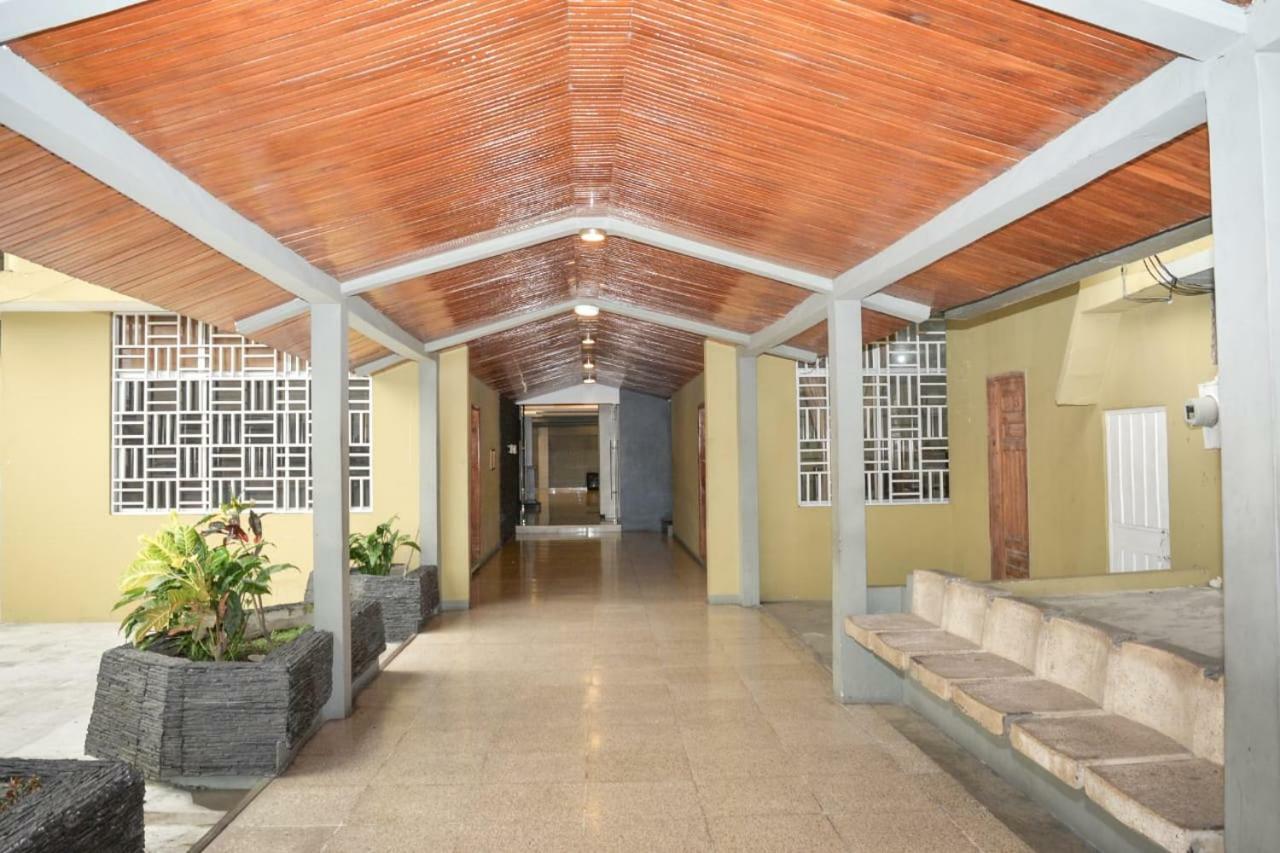 Hotel Olimpico En Quevedo Buitenkant foto